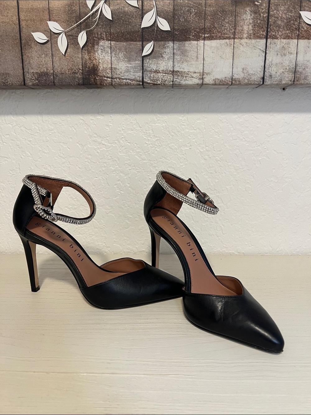 Gianni Bini Black Pointed Stilettos with Rhinestone Ankle Strap Size 6M